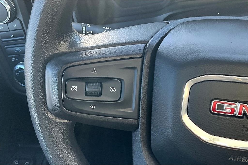 Used 2022 Silver GMC Pro image 23