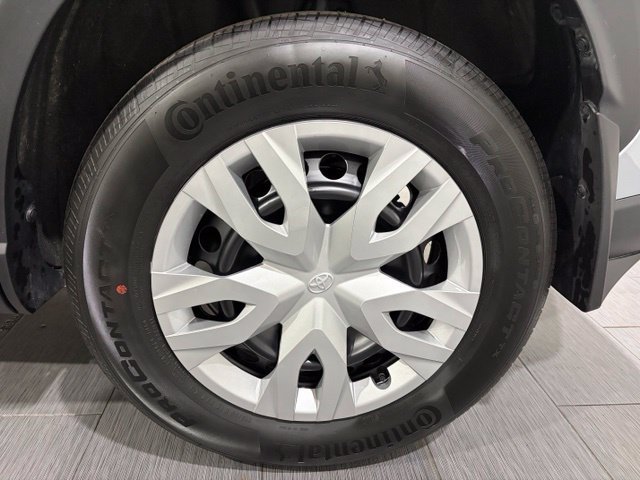Used 2026 Silver Toyota L image 23