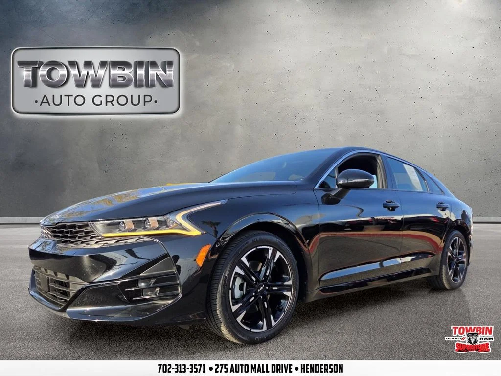 Used 2024 Black Kia GT-Line image 1