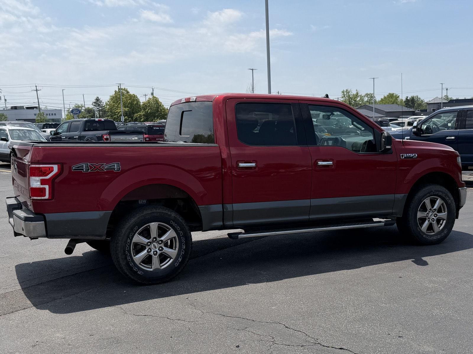 Used 2020 Rapid Red Metallic Tinted Clearcoat/Magnetic Ford XLT image 6