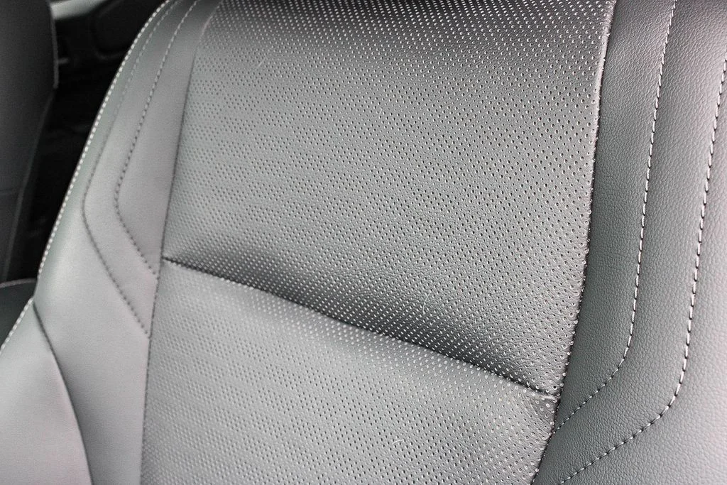 Used 2025  Toyota Base image 25