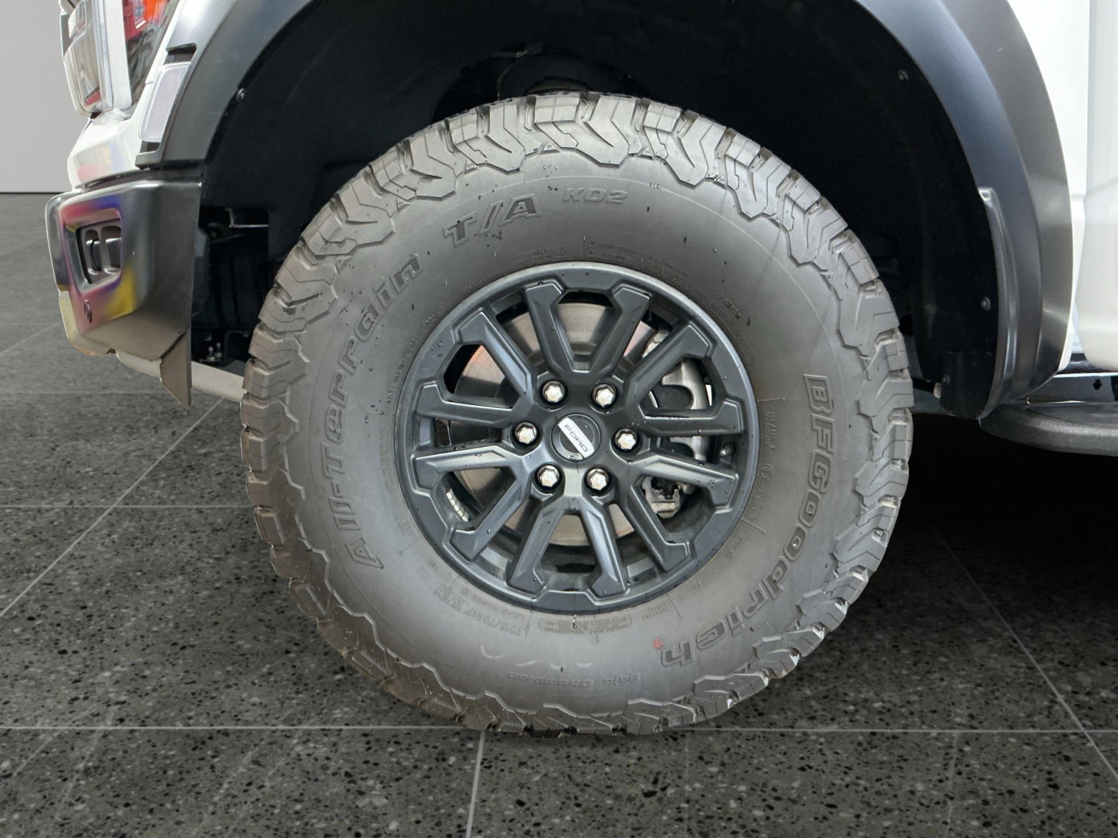 Used 2025 White Ford Raptor image 14