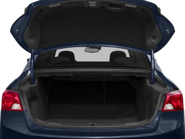 Used 2018 Silver Ice Metallic Chevrolet Premier image 15