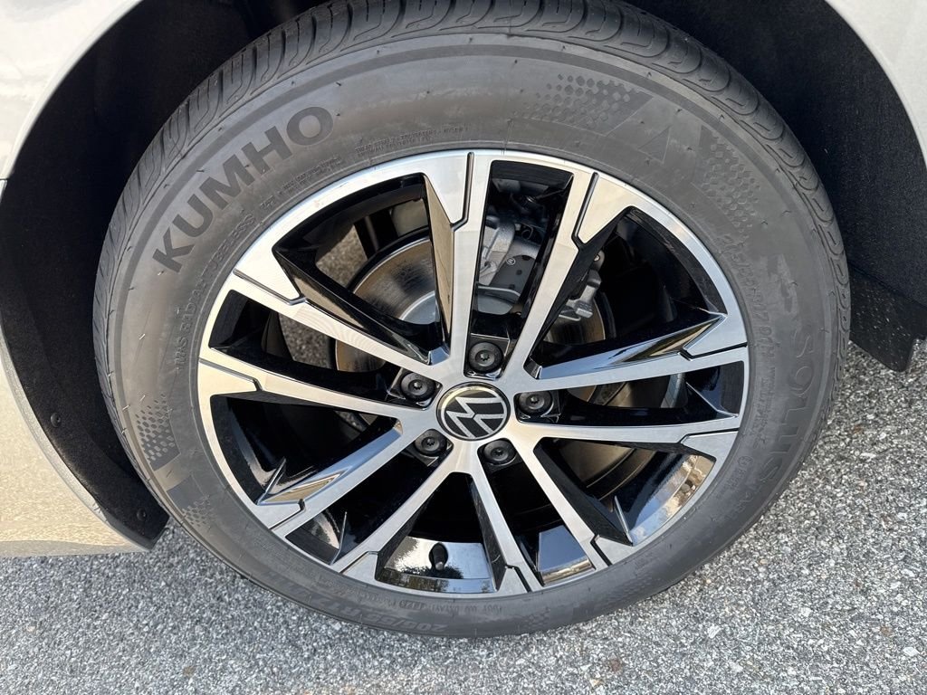 2025 Volkswagen Jetta Sport - Photo 10