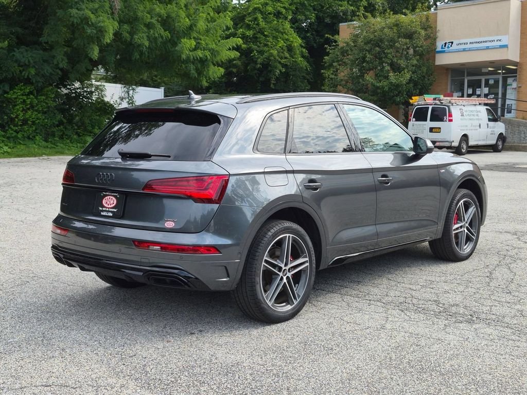 Used 2024 Gray Audi 55 Prestige image 3