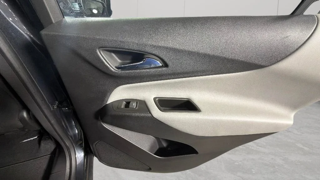 Used 2022 Iron Gray Metallic Chevrolet LS image 31