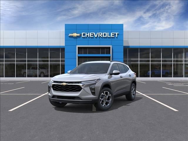 2026 Chevrolet Trax LT - Photo 8