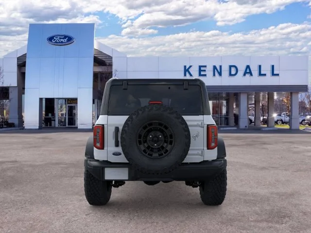 New 2026 Oxford White Ford Badlands image 5