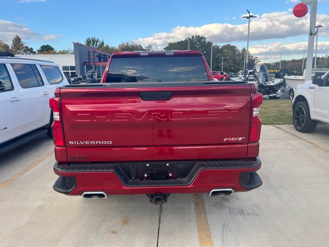 Used 2023 Red Chevrolet RST image 3
