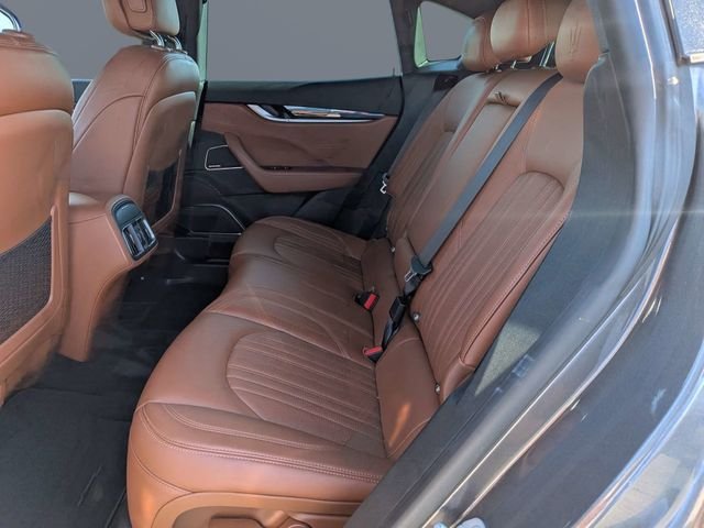 Used 2018 Gray Maserati GranLusso image 13