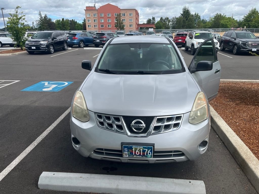 Used 2013 Silver Nissan S image 1
