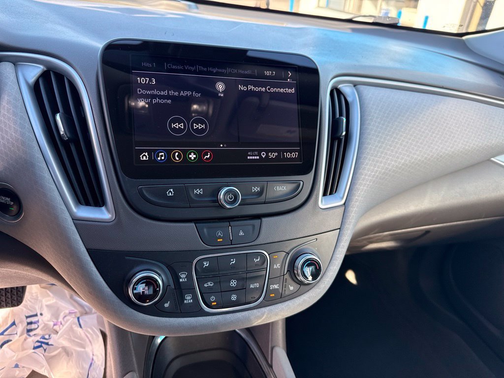 Used 2024 Sterling Gray Metallic Chevrolet 1LT image 28