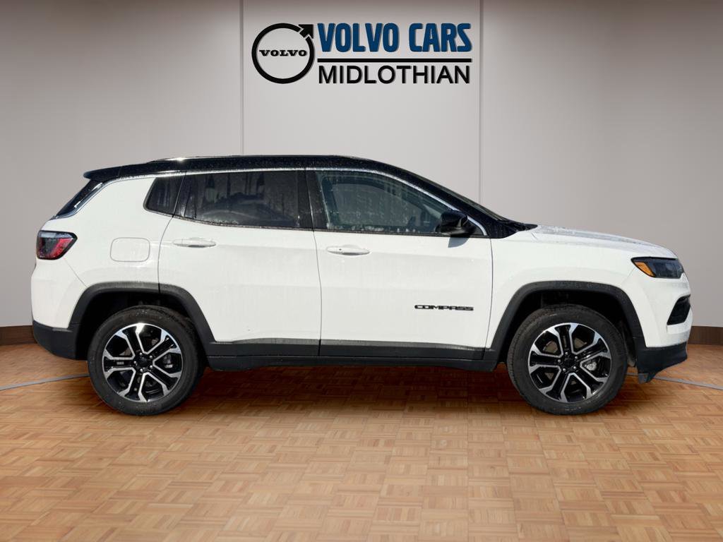 Used 2022 Bright White Clearcoat Jeep Limited image 19