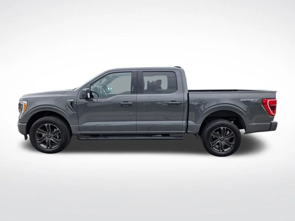 Used 2021 Gray Ford XLT image 6