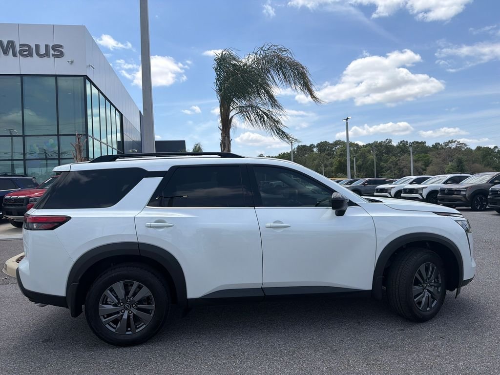 New 2026 Nissan Pathfinder SV 4D Sport Utility