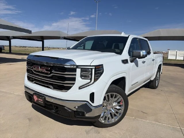 New 2026 White GMC SLT image 2
