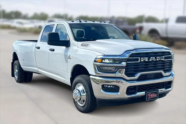 New 2026 Bright White Clear-Coat Exterior Paint RAM Tradesman image 1