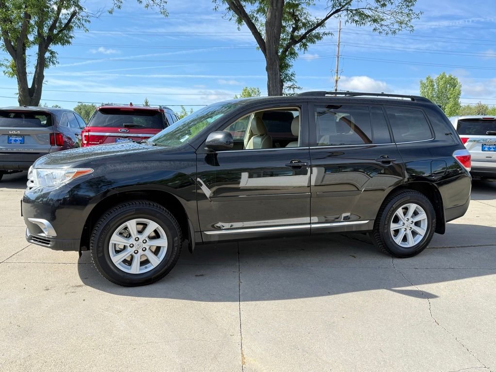 Used 2012 Black Toyota SE image 7