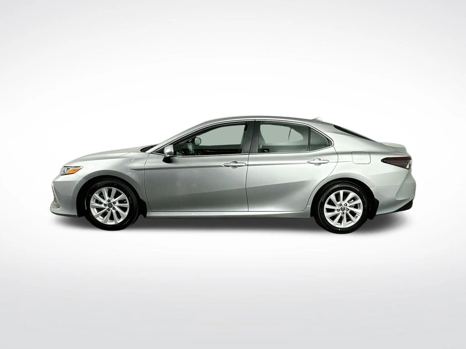 Used 2021 Celestial Silver Metallic Toyota LE image 5