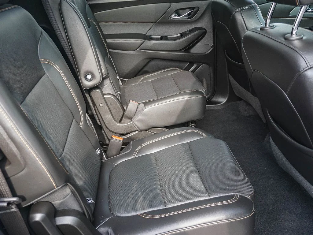 Used 2020 White Chevrolet Premier image 13