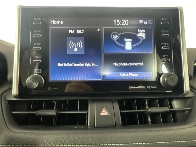 Used 2019 Lunar Toyota XLE image 15