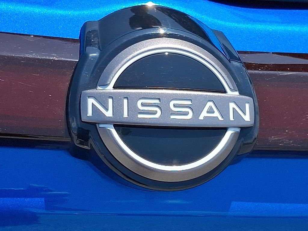 Used 2025 Blue Nissan S image 29