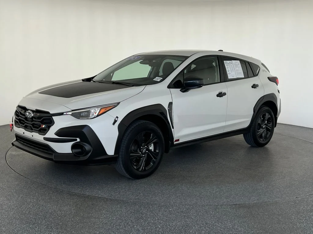 Used 2024 White Subaru Base image 9