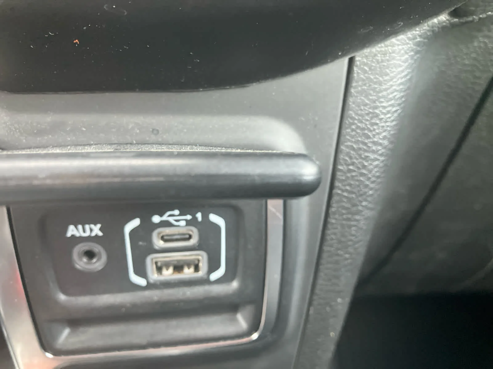 Used 2023 Sting-Gray Clearcoat Jeep Sahara image 26