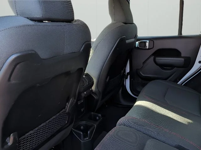 Used 2025 White Jeep Rubicon image 29
