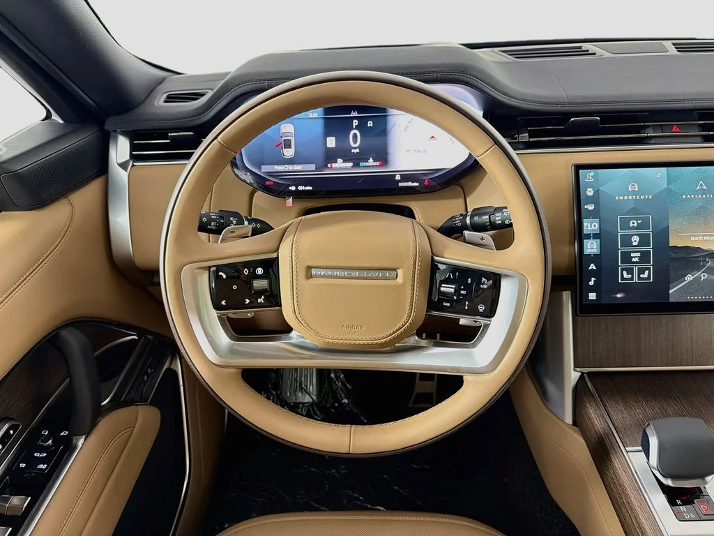 New 2026 British Racing Green Land Rover SE image 24