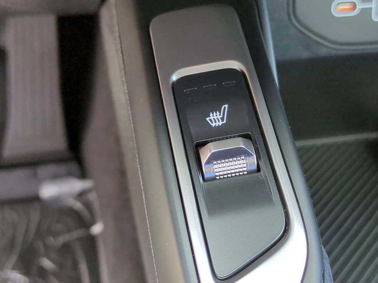 New 2026 Ivory Silver Kia EX image 29