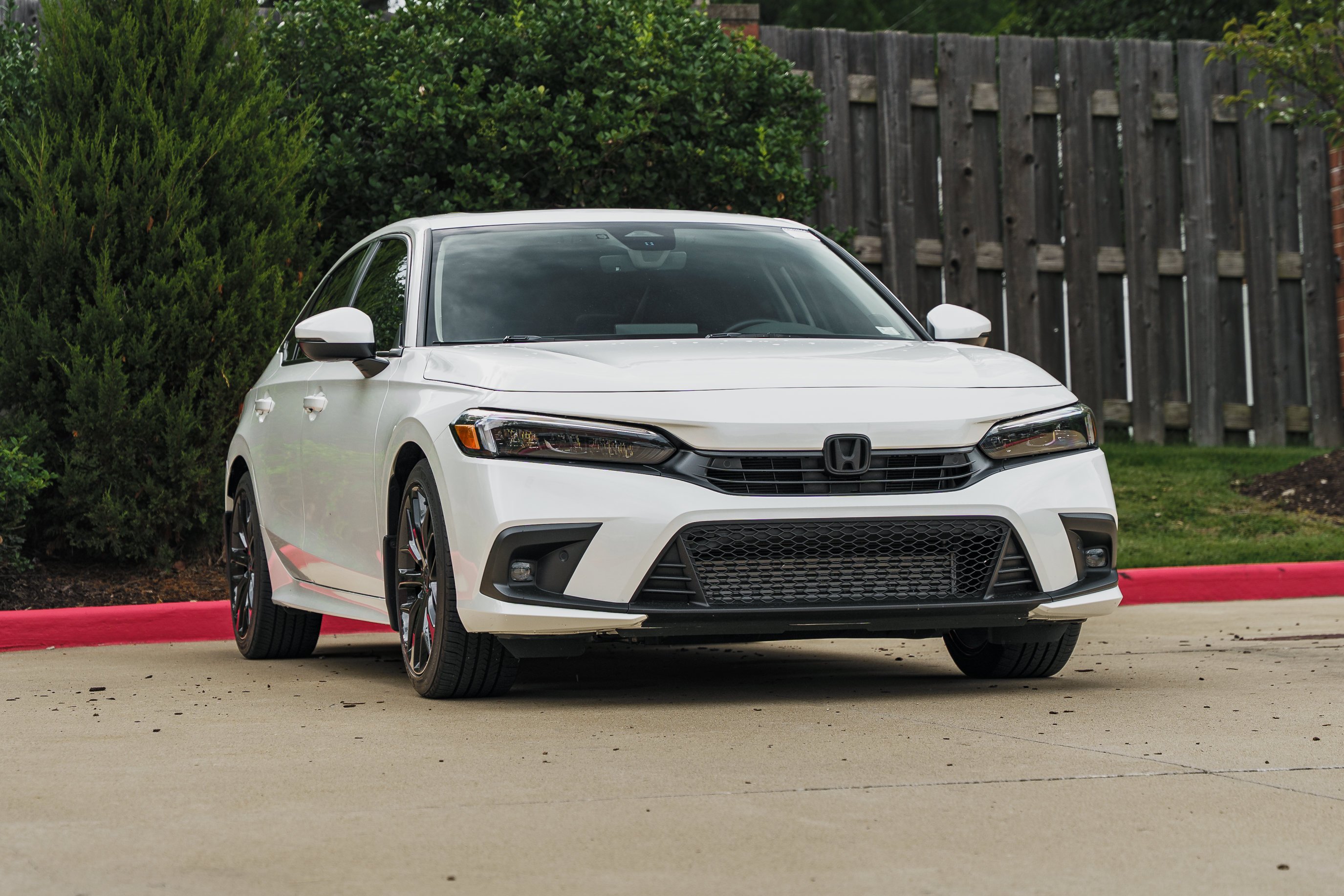 Used 2024 Platinum White Pearl Honda Touring image 1