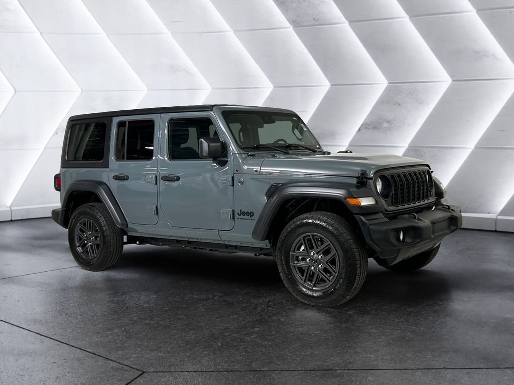 Used 2025 Gray Jeep Sport S image 1