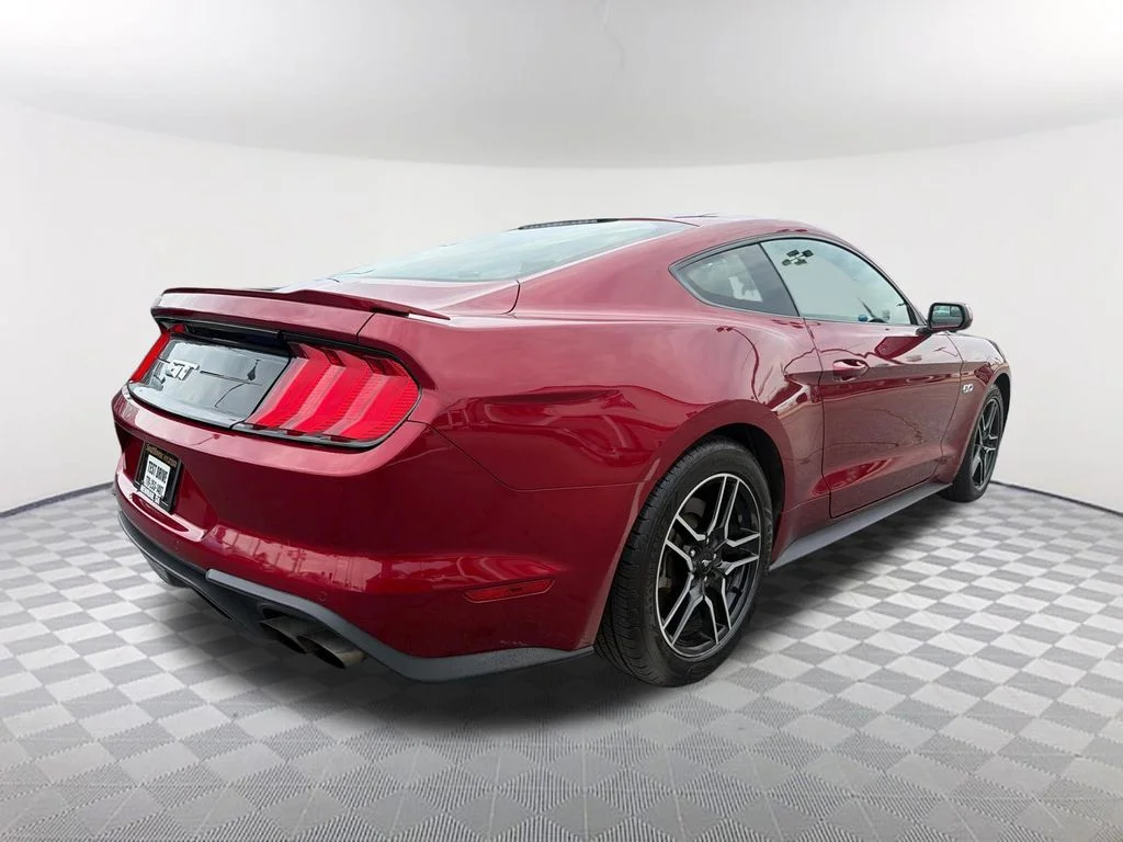 Used 2018 Red Ford GT image 5