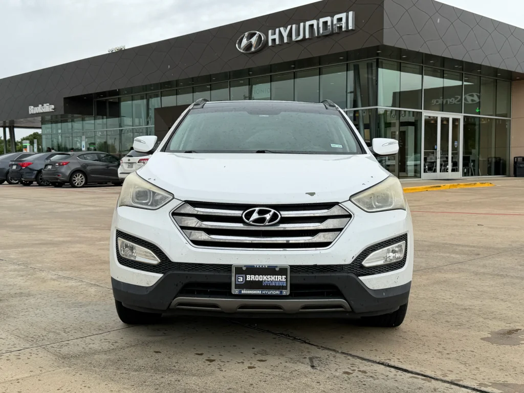 Used 2014 Frost White Pearl Hyundai 2.0L Turbo (A6) image 9