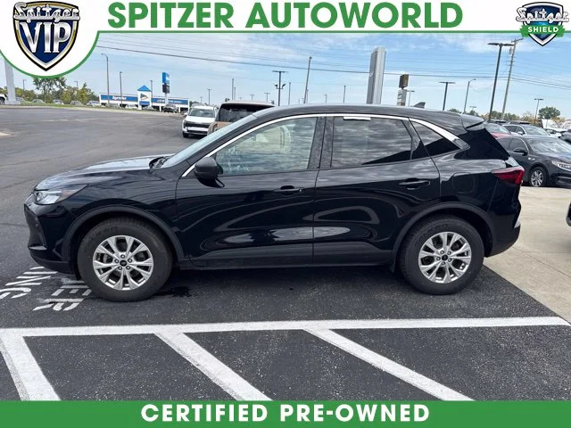 Used 2023 Black Ford Active image 1
