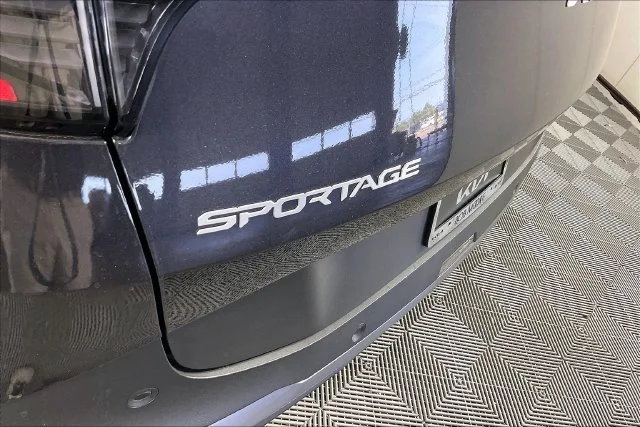 Certified Used 2026 Gray Kia EX image 22