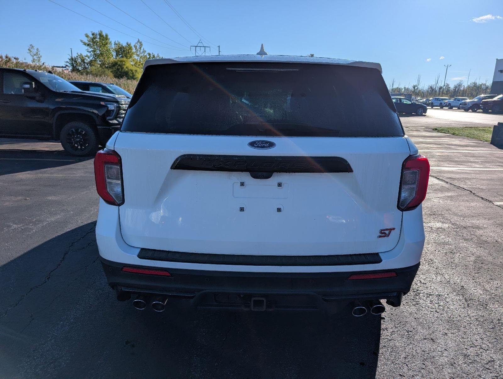 Used 2022 Star White Metallic Tri-Coat Ford  image 7