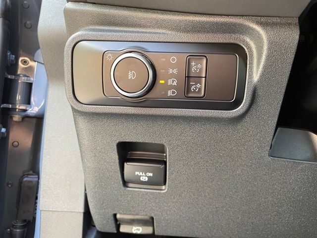 New 2025 Azure Gray Metallic Tri-Coat Ford Badlands® image 16