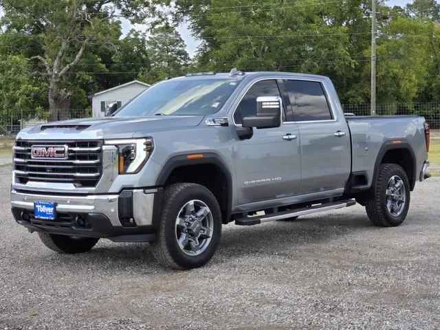 Used 2025 Silver GMC SLT image 4