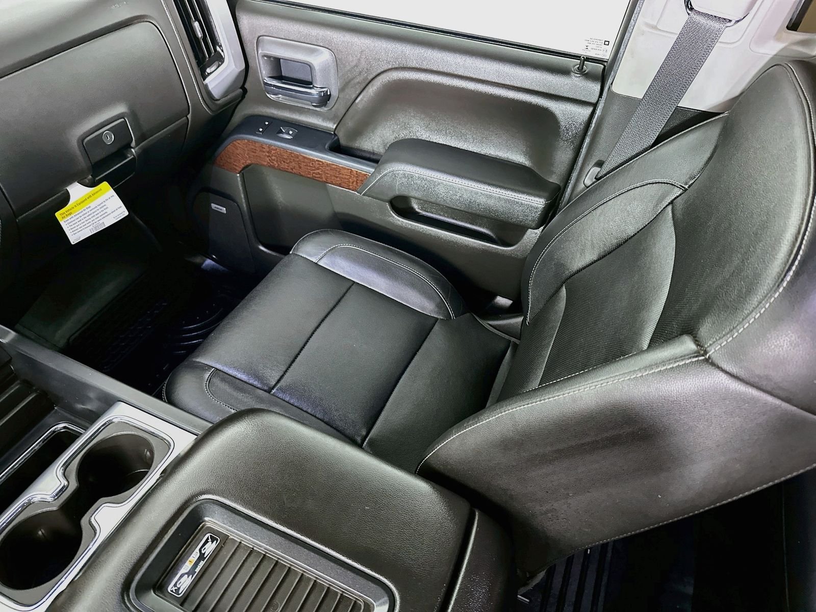 Used 2018 Quicksilver Metallic GMC SLT image 24