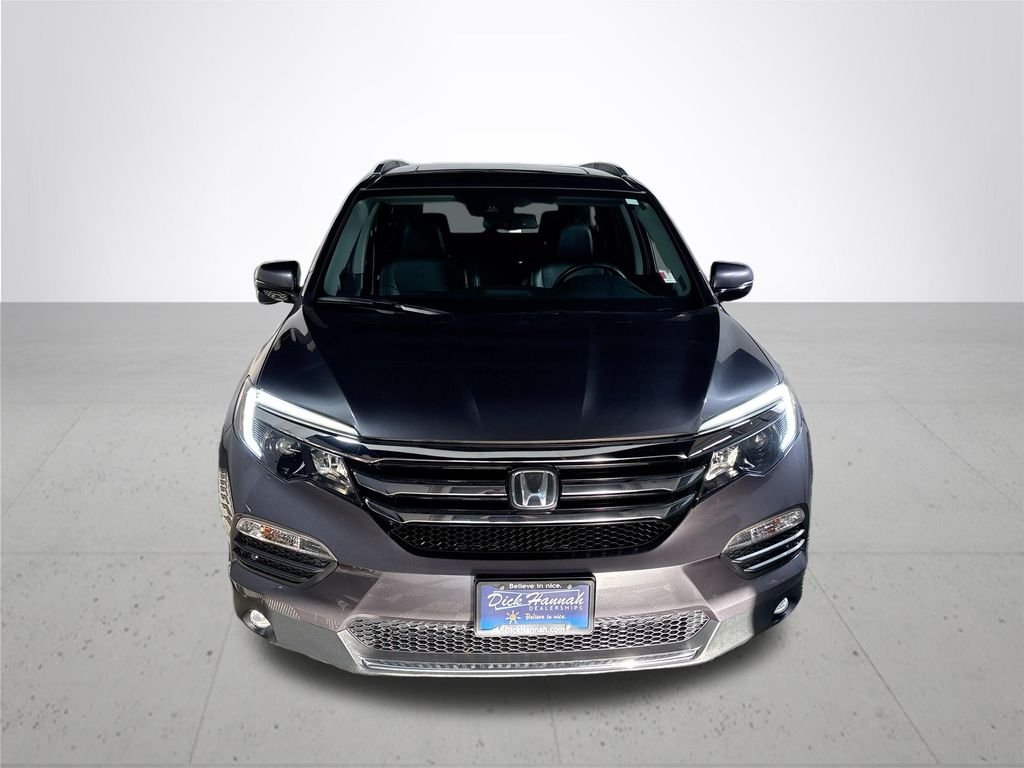Used 2016 Gray Honda Touring image 3