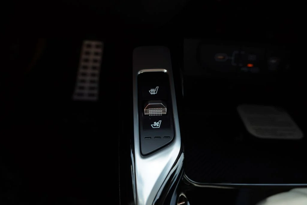 New 2026 Wolf Gray Kia X-Line SX image 17