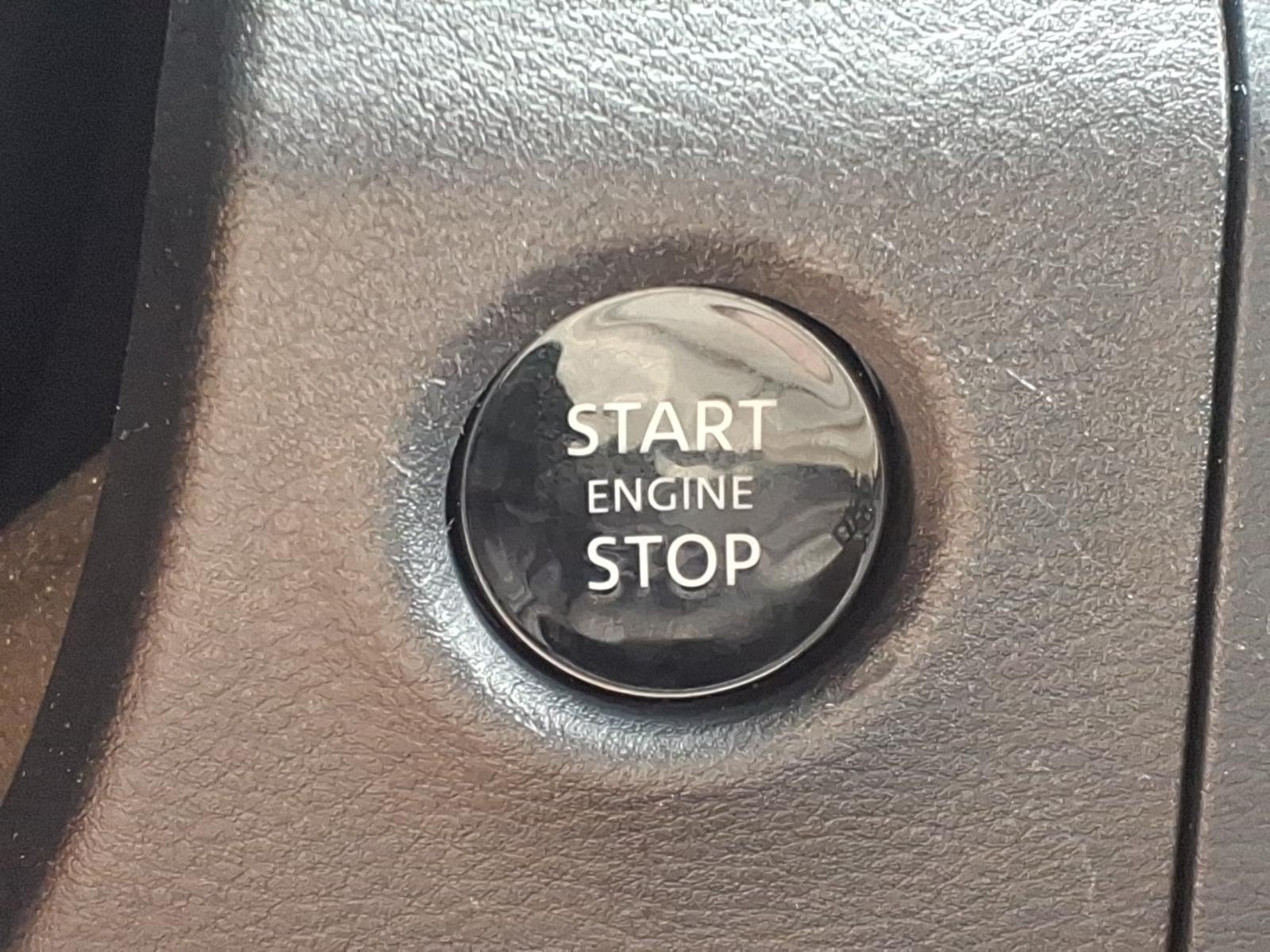 2026 Nissan Frontier PRO-4X White at Robbins Nissan
