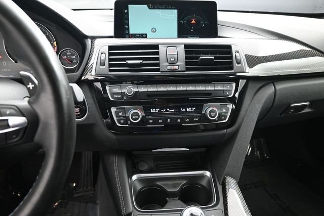 Used 2018 White BMW Base image 15