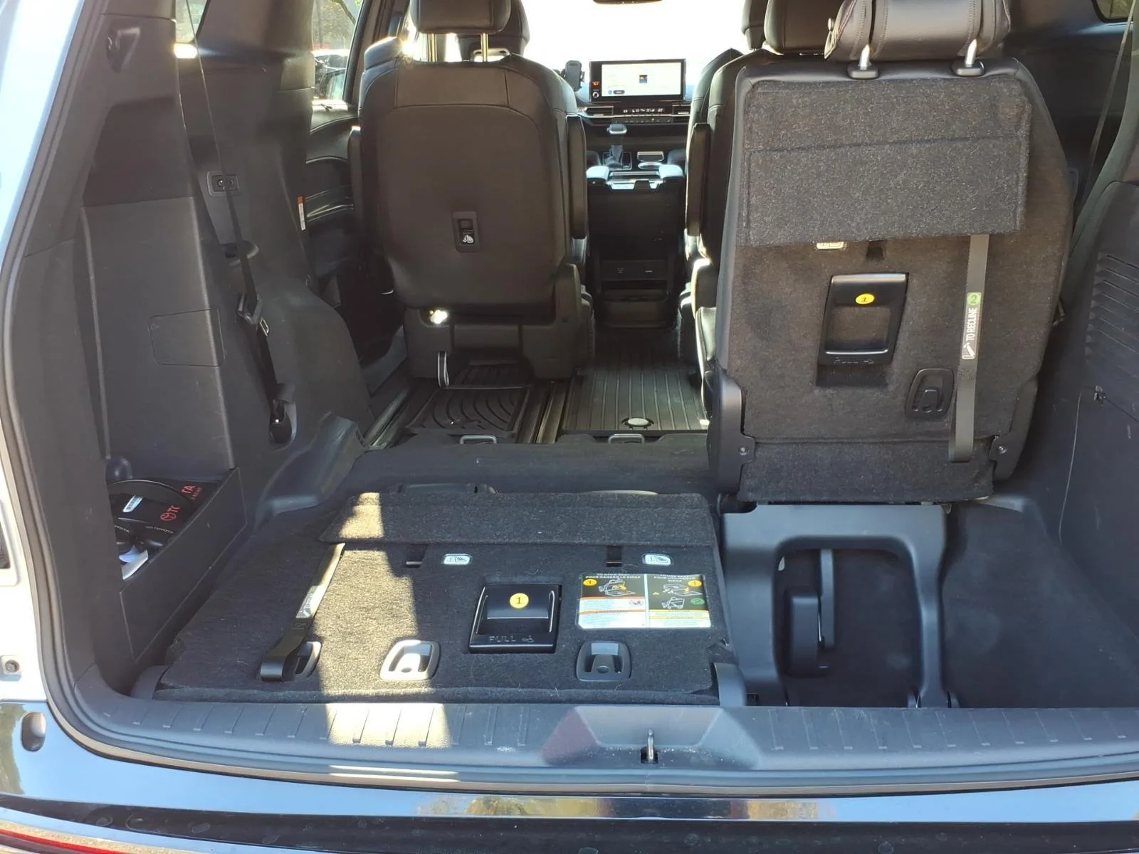 Used 2025 Cement Toyota XSE image 32