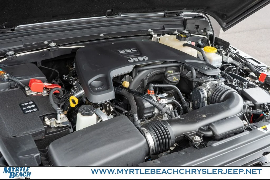 Certified Used 2021 Crystal Metallic Jeep Unlimited Willys image 32