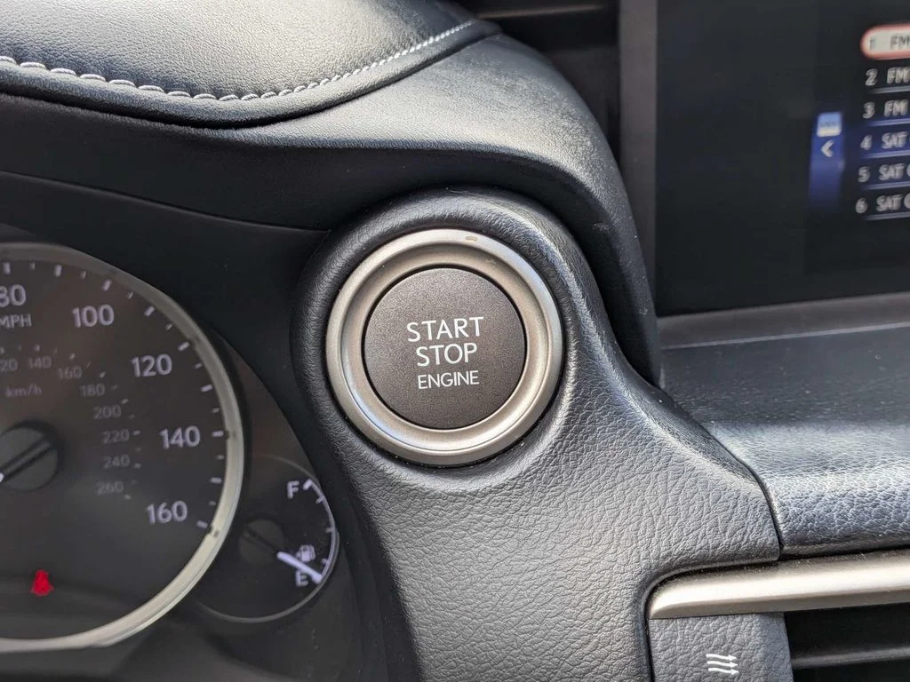 Used 2019 Silver Lexus 300 image 24