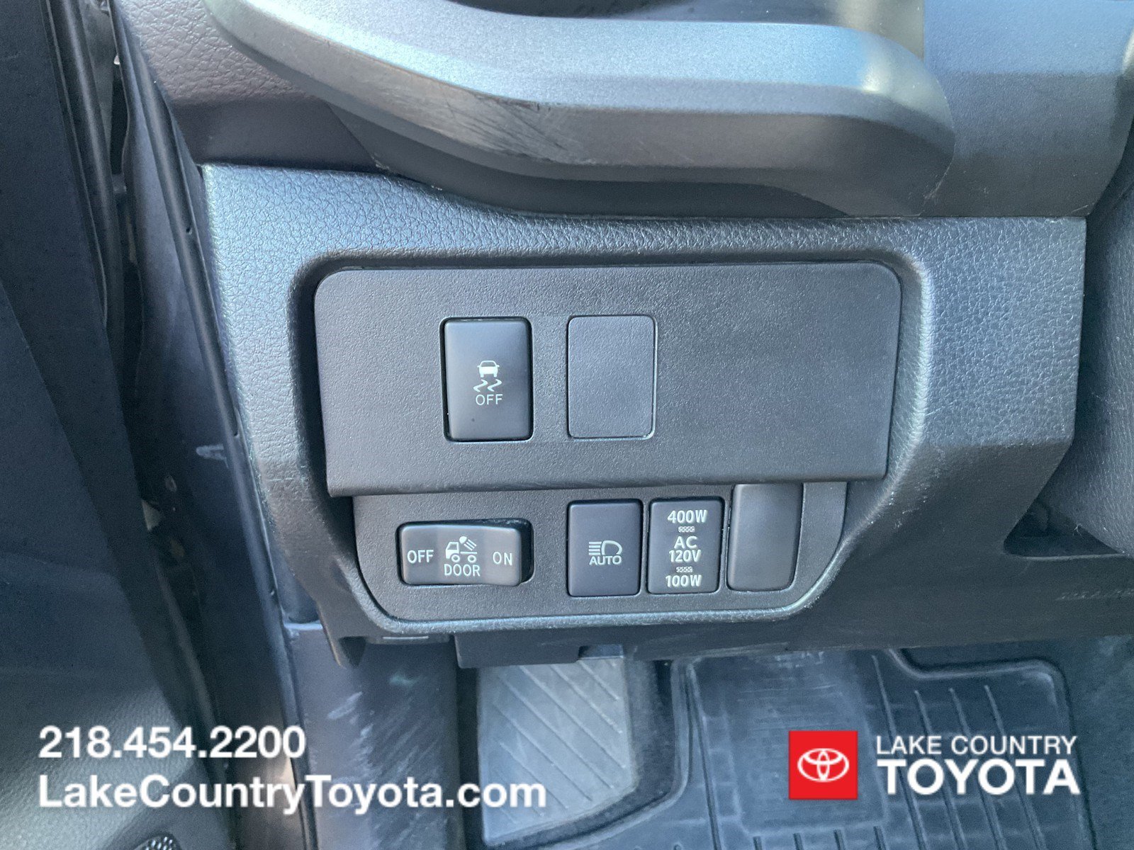 Used 2020 Magnum Gray Metallic Toyota TRD Sport image 29