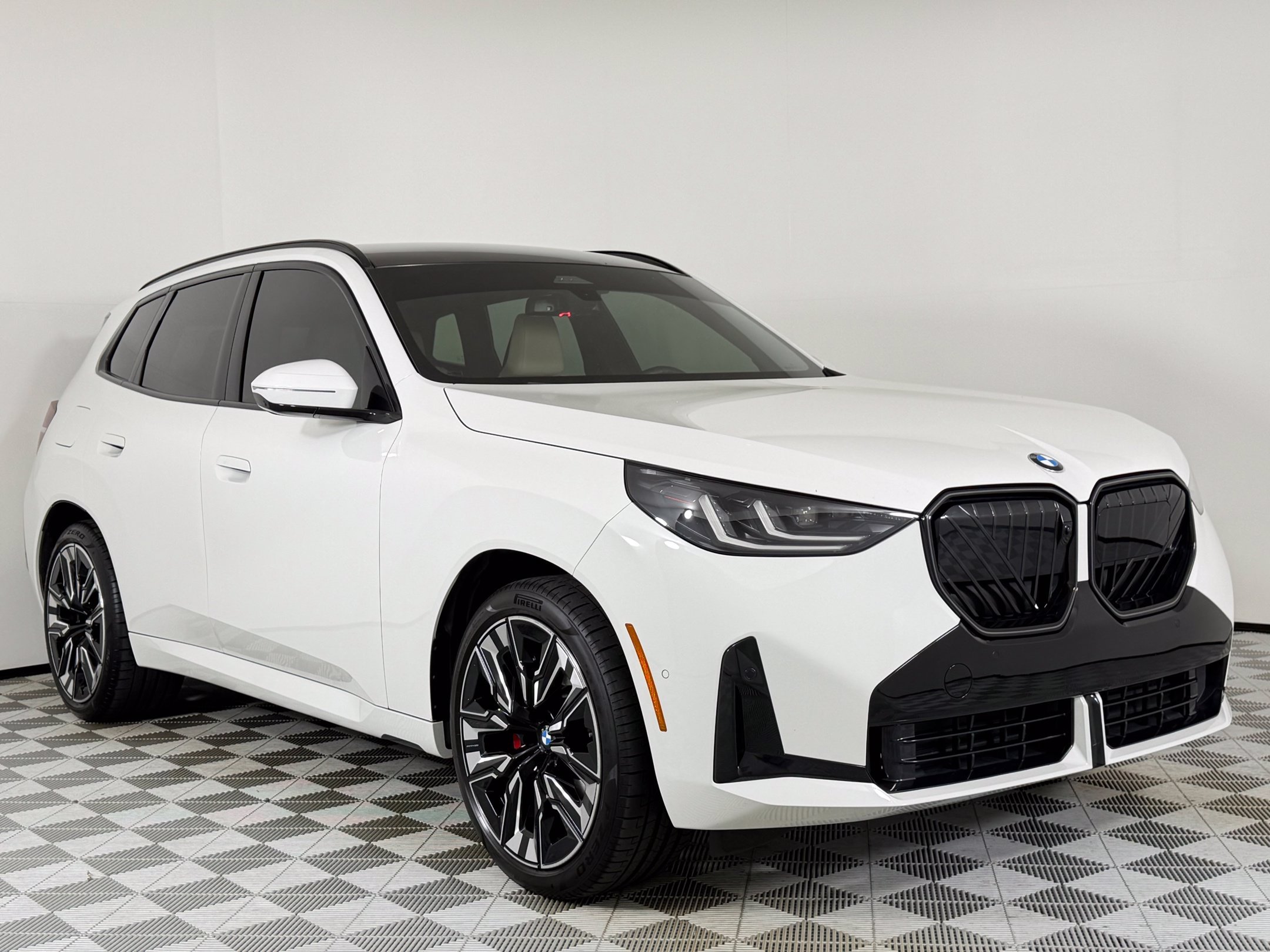 2025 BMW X3 30